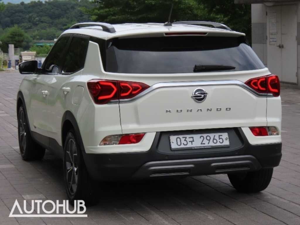KG모빌리티(쌍용) 코란도 뷰티풀코란도 2WD 디젤 1.6 딜라이트 이미지 4