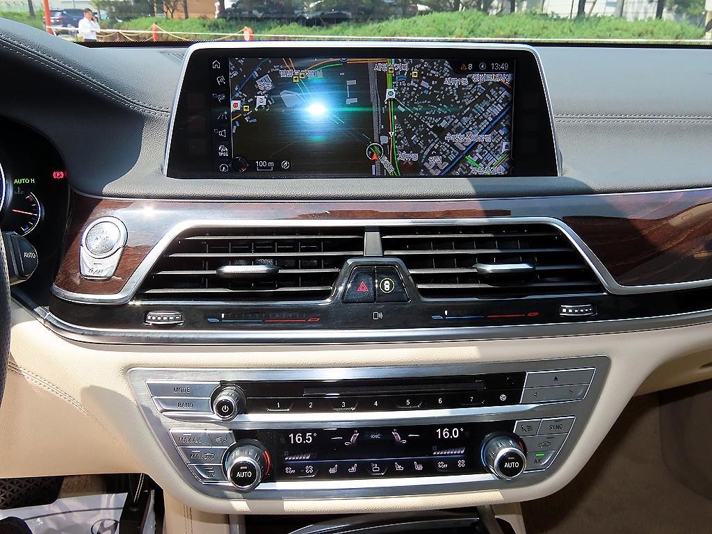 BMW 7시리즈 7시리즈 (G11) 730Ld xDrive M 스포츠 이미지 13