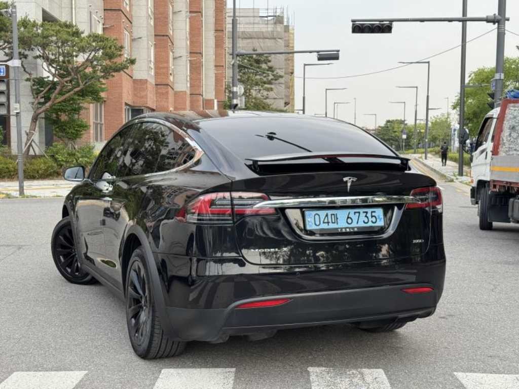 테슬라 모델 X 100D 이미지 2