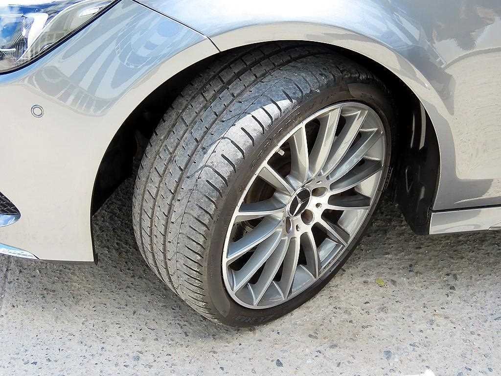 벤츠 CLS 클래스 CLS클래스 W218 CLS 400 AMG Line 이미지 20