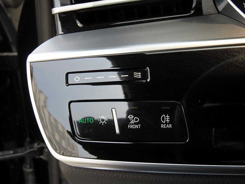 아우디 A8 A8 (D5) 55 TFSI 콰트로 LWB 이미지 13