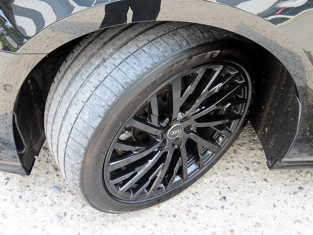아우디 A8 A8 (D5) 55 TFSI 콰트로 LWB 이미지 20