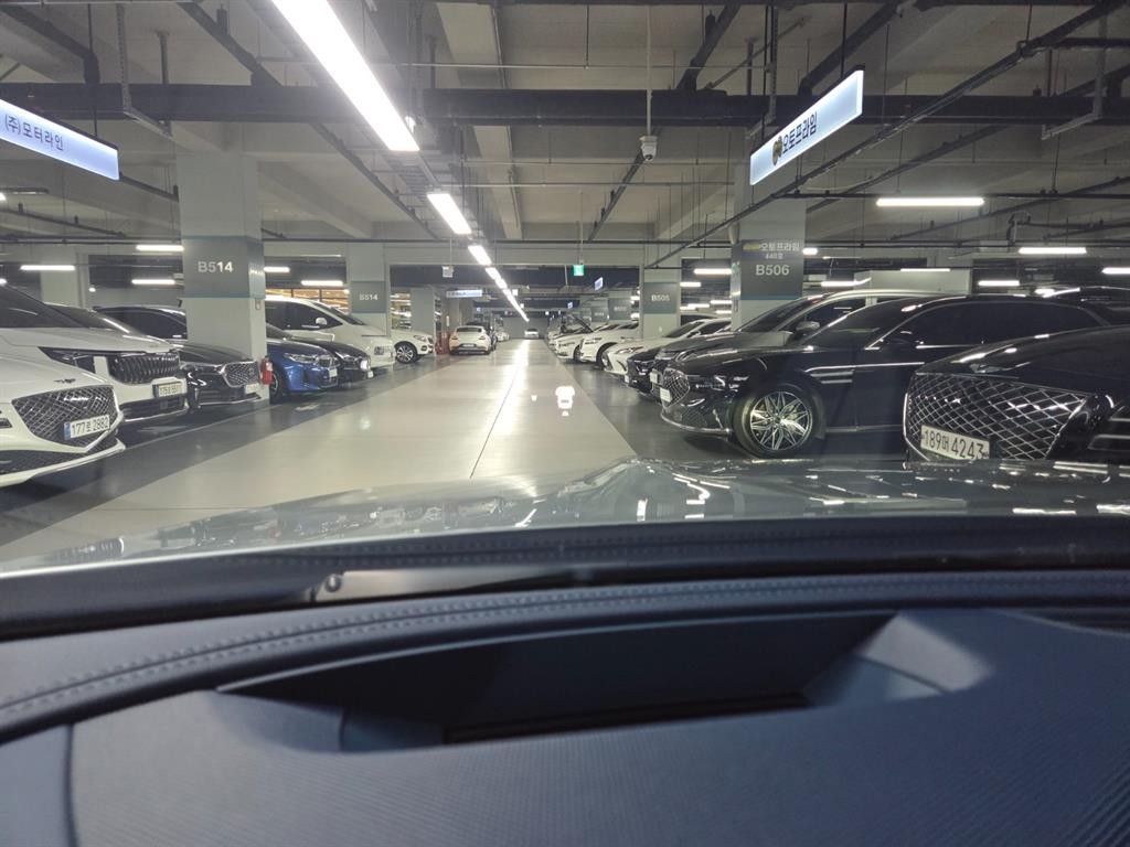벤츠 E 클래스 E-클래스 W213 E450 4MATIC 쿠페 이미지 14