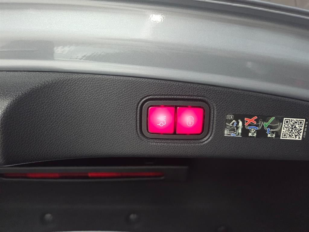 벤츠 E 클래스 E-클래스 W213 E450 4MATIC 쿠페 이미지 16