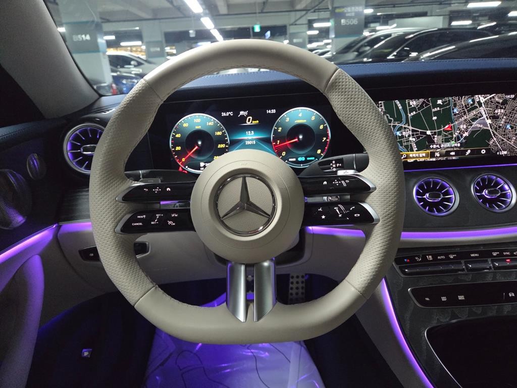 벤츠 E 클래스 E-클래스 W213 E450 4MATIC 쿠페 이미지 7
