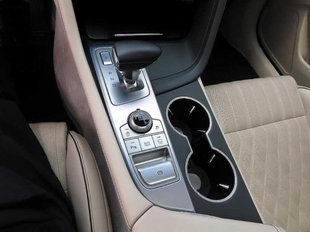제네시스 G70 2.0T 엘리트 이미지 14