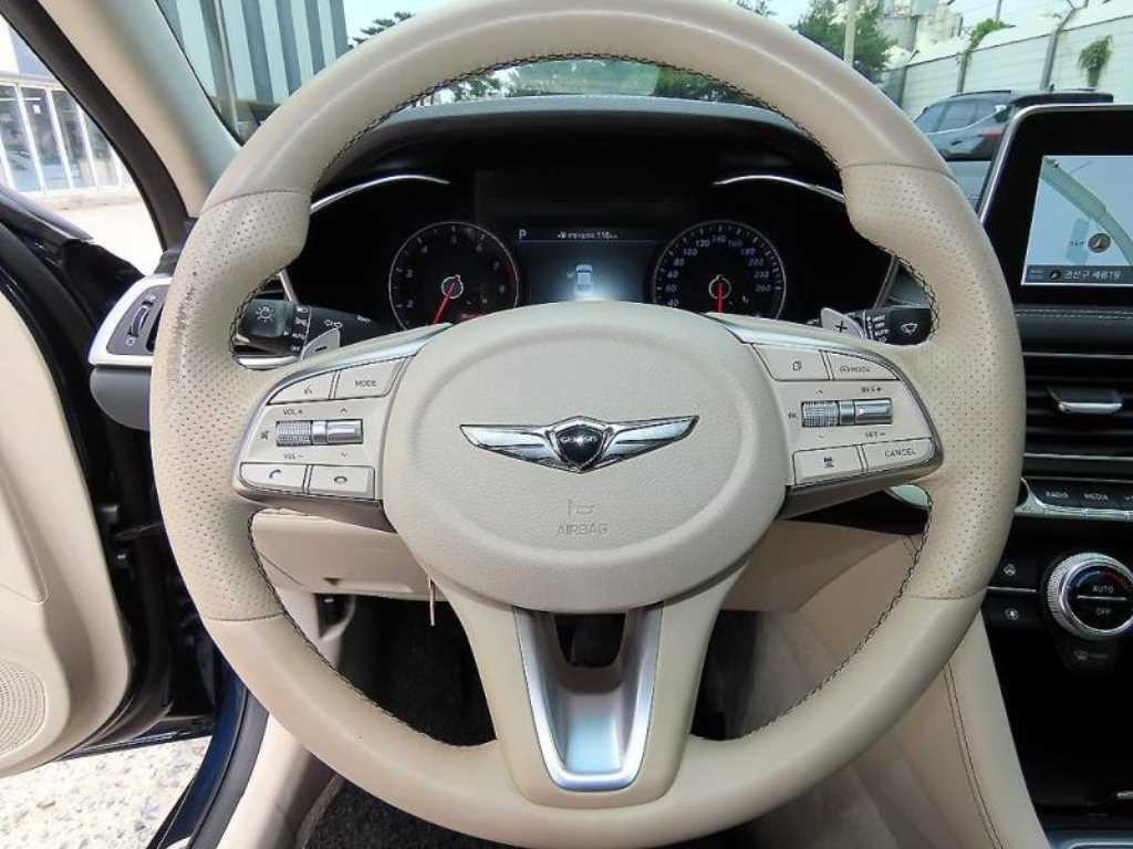 제네시스 G70 2.0T 엘리트 이미지 8