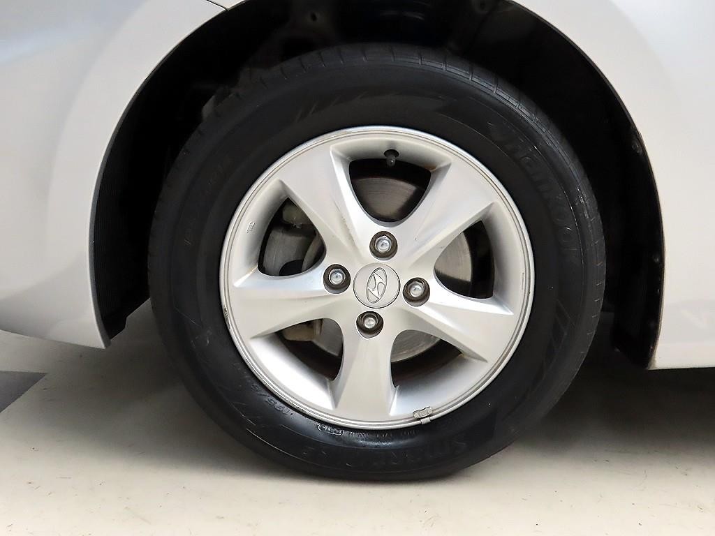 현대 엑센트 엑센트신형 1.4VVT 프리미어 이미지 19