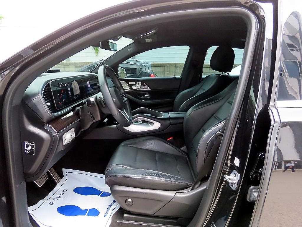 벤츠 GLE 클래스 GLE 클래스 W167 GLE 400d 4MATIC 쿠페 이미지 5