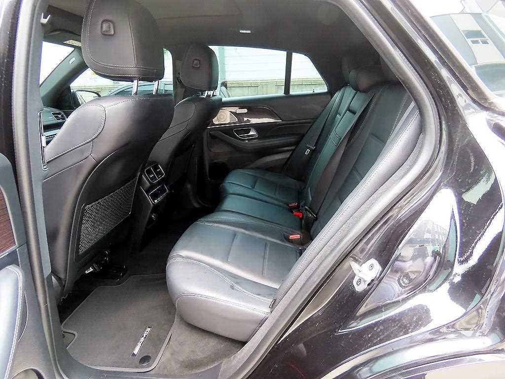 벤츠 GLE 클래스 GLE 클래스 W167 GLE 400d 4MATIC 쿠페 이미지 6