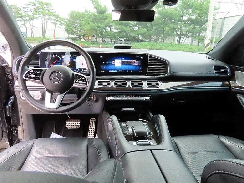벤츠 GLE 클래스 GLE 클래스 W167 GLE 400d 4MATIC 쿠페 이미지 7