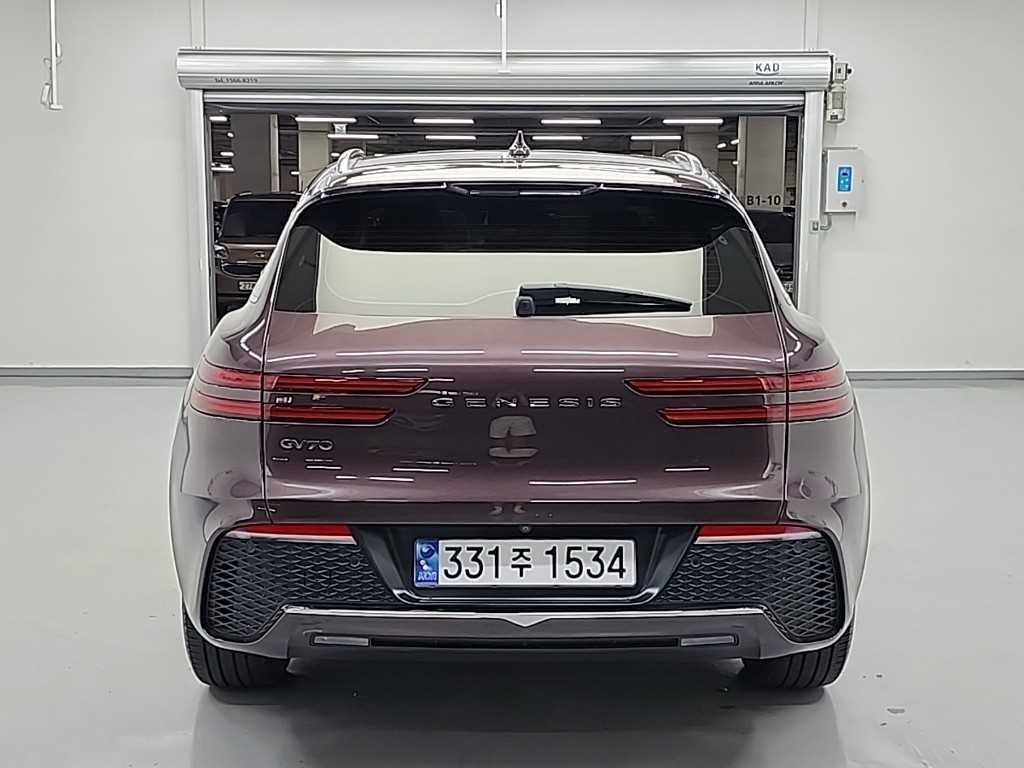제네시스 GV70 2.2 디젤 2WD 이미지 3