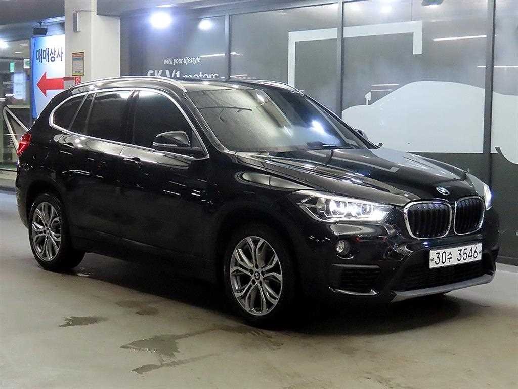 BMW X1 X1 (F48) xDrive 18d 프리미엄 이미지 1
