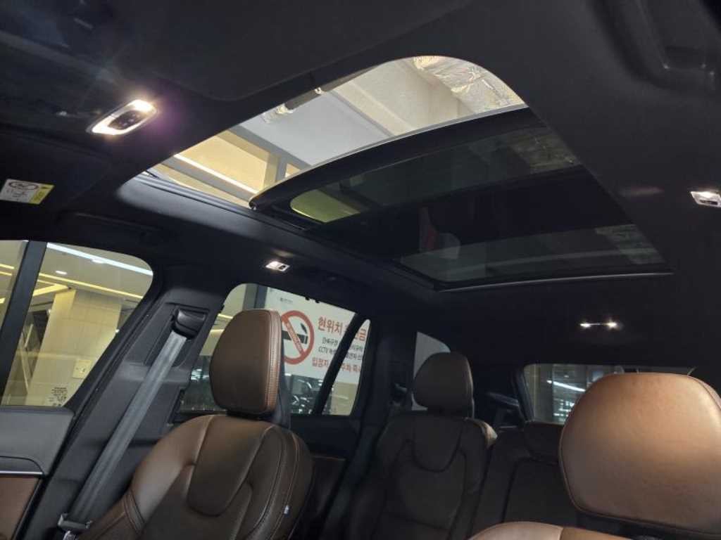 볼보 XC90 XC90 2세대 2.0 T8 AWD 얼티메이트 브라이트 이미지 11