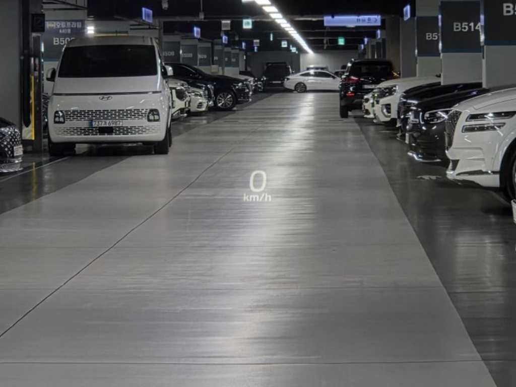 볼보 XC90 XC90 2세대 2.0 T8 AWD 얼티메이트 브라이트 이미지 16