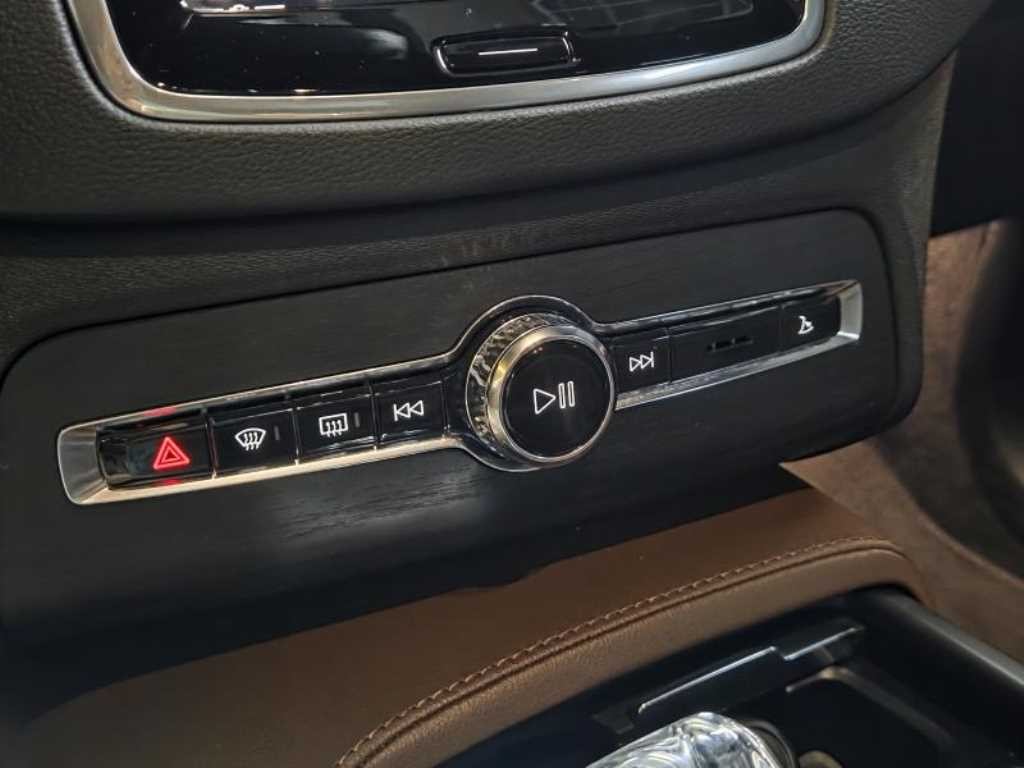 볼보 XC90 XC90 2세대 2.0 T8 AWD 얼티메이트 브라이트 이미지 19