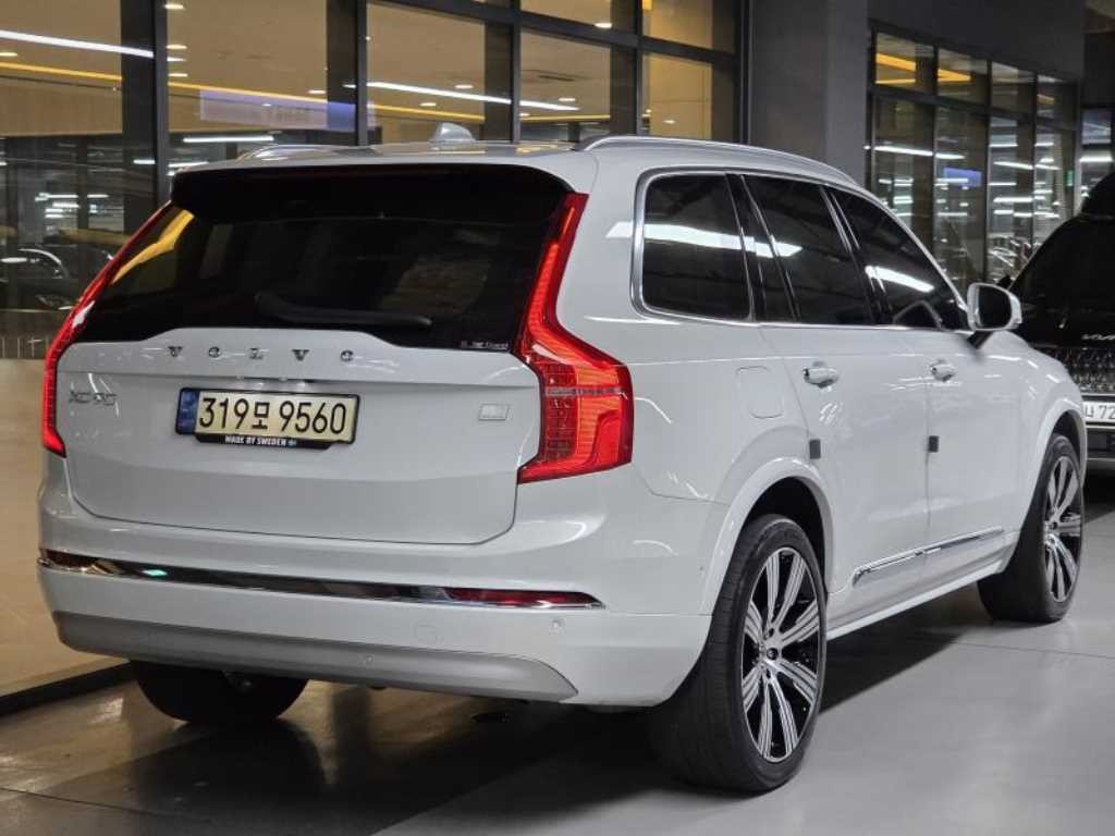 볼보 XC90 XC90 2세대 2.0 T8 AWD 얼티메이트 브라이트 이미지 2