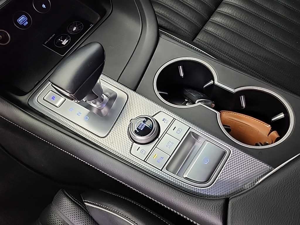 제네시스 G70 더 뉴 G70 가솔린 2.0T 2WD 기본형 이미지 8