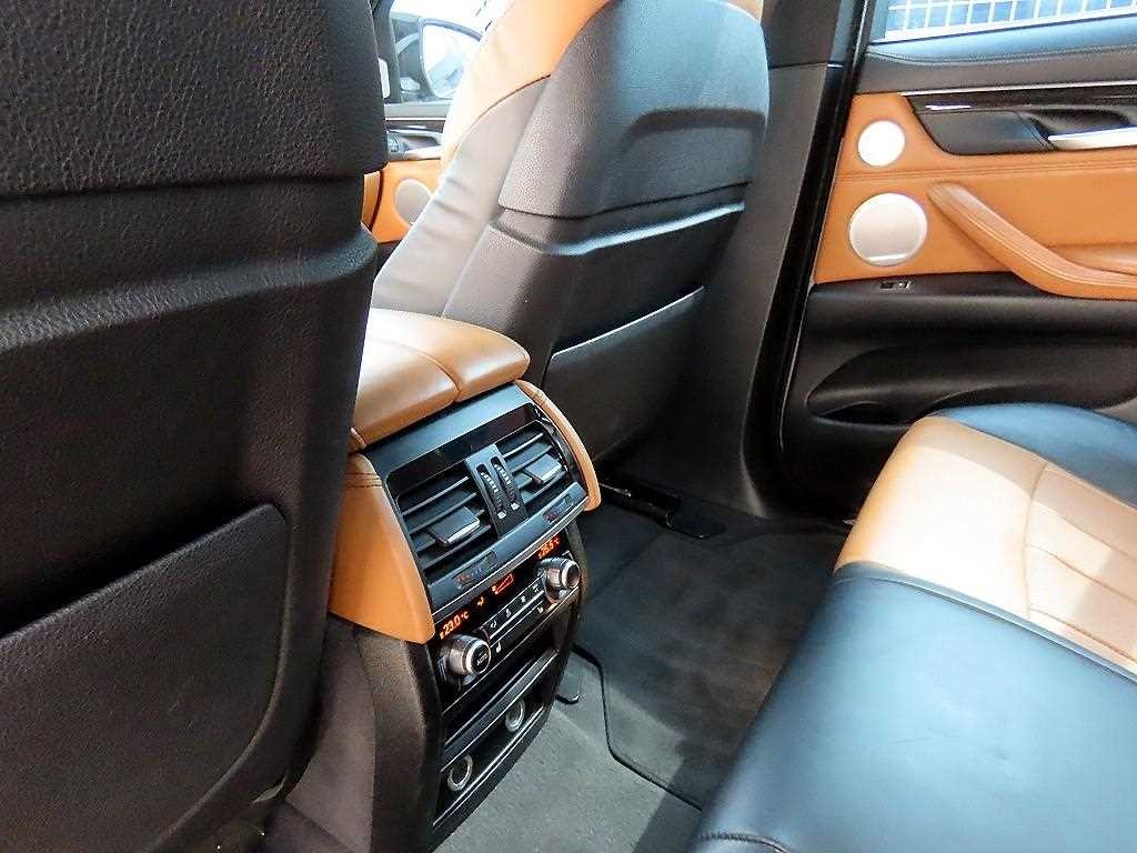 BMW X6 X6 (F16) M50 D 이미지 15