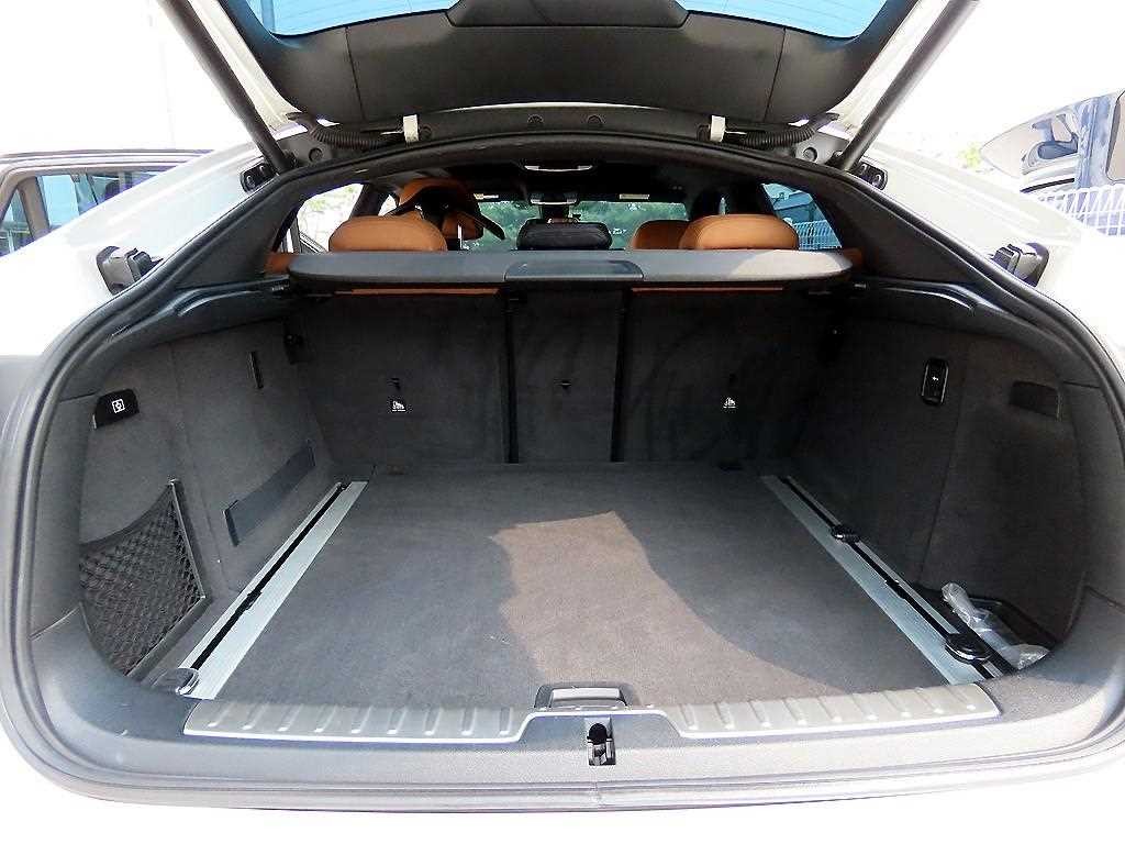 BMW X6 X6 (F16) M50 D 이미지 17