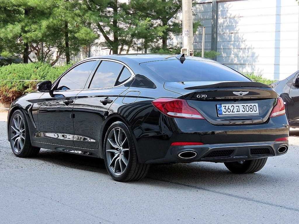 제네시스 G70 2.0T AWD 스포츠 패키지 이미지 3