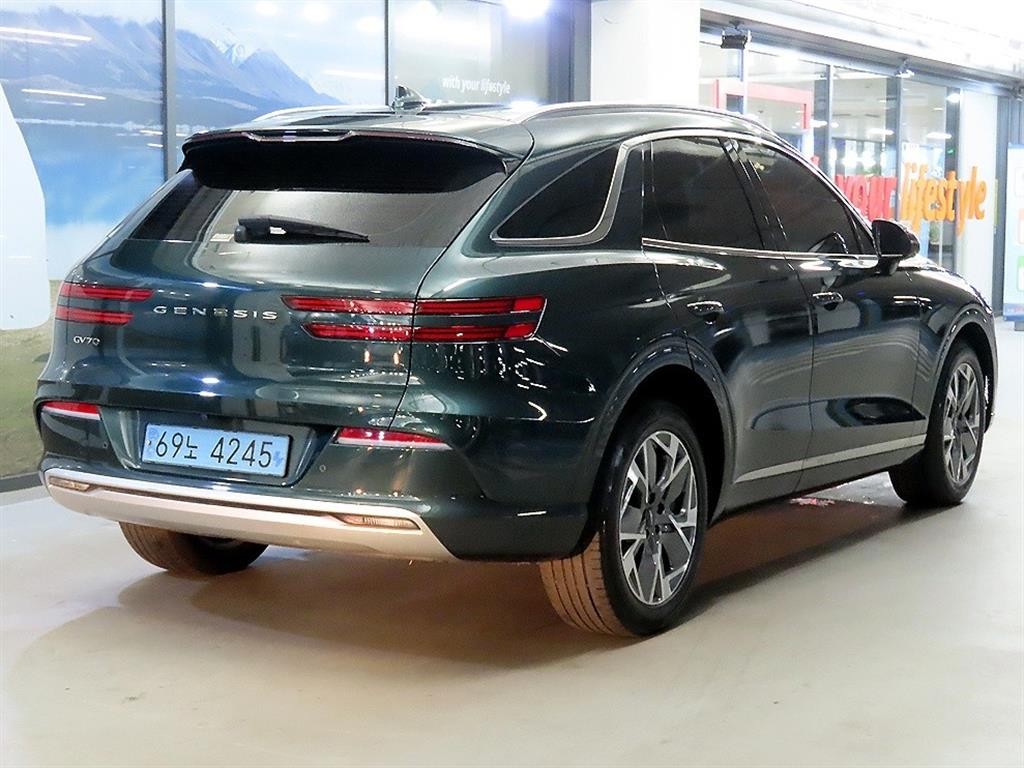 제네시스 GV70 일렉트리파이드 GV70 e-AWD 이미지 4