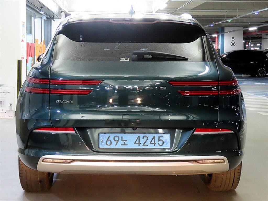 제네시스 GV70 일렉트리파이드 GV70 e-AWD 이미지 5