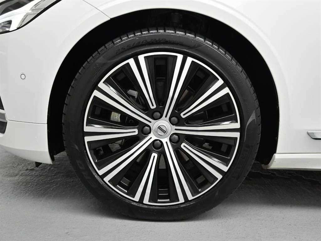 볼보 S90 B5 얼티메이트 브라이트 이미지 5