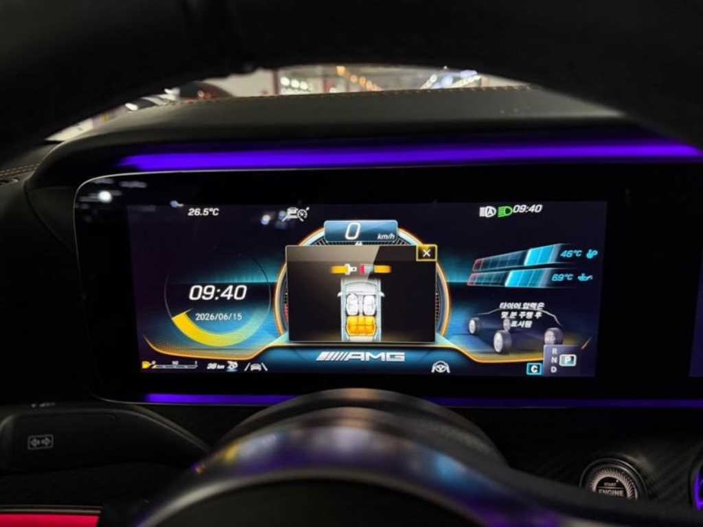 벤츠 AMG GT 4도어 63 S 4MATIC+ 이미지 9