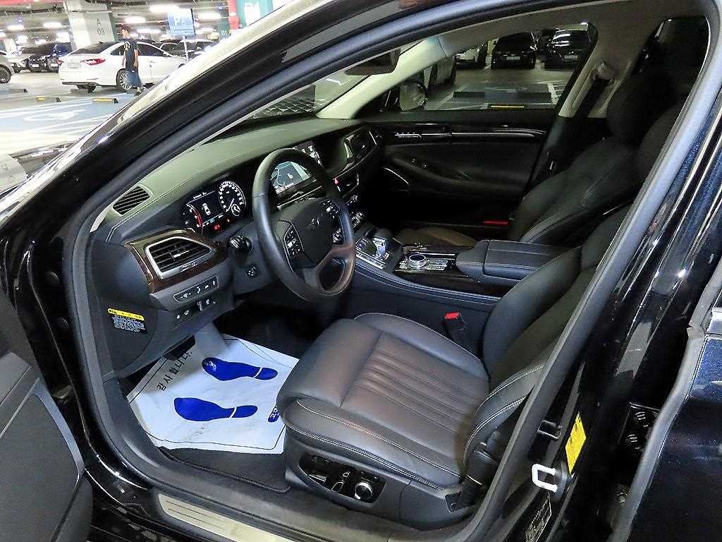 제네시스 G90 3.8 GDI AWD 프리미엄 럭셔리 이미지 6