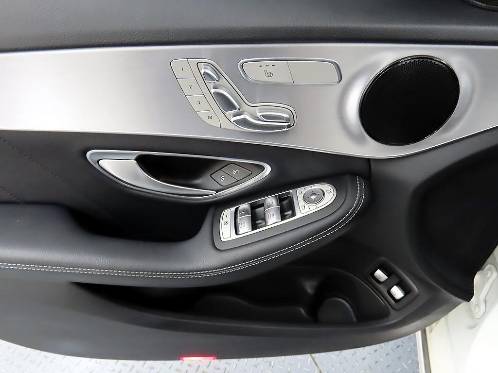 벤츠 C 클래스 C클래스 W205 C350e 이미지 11