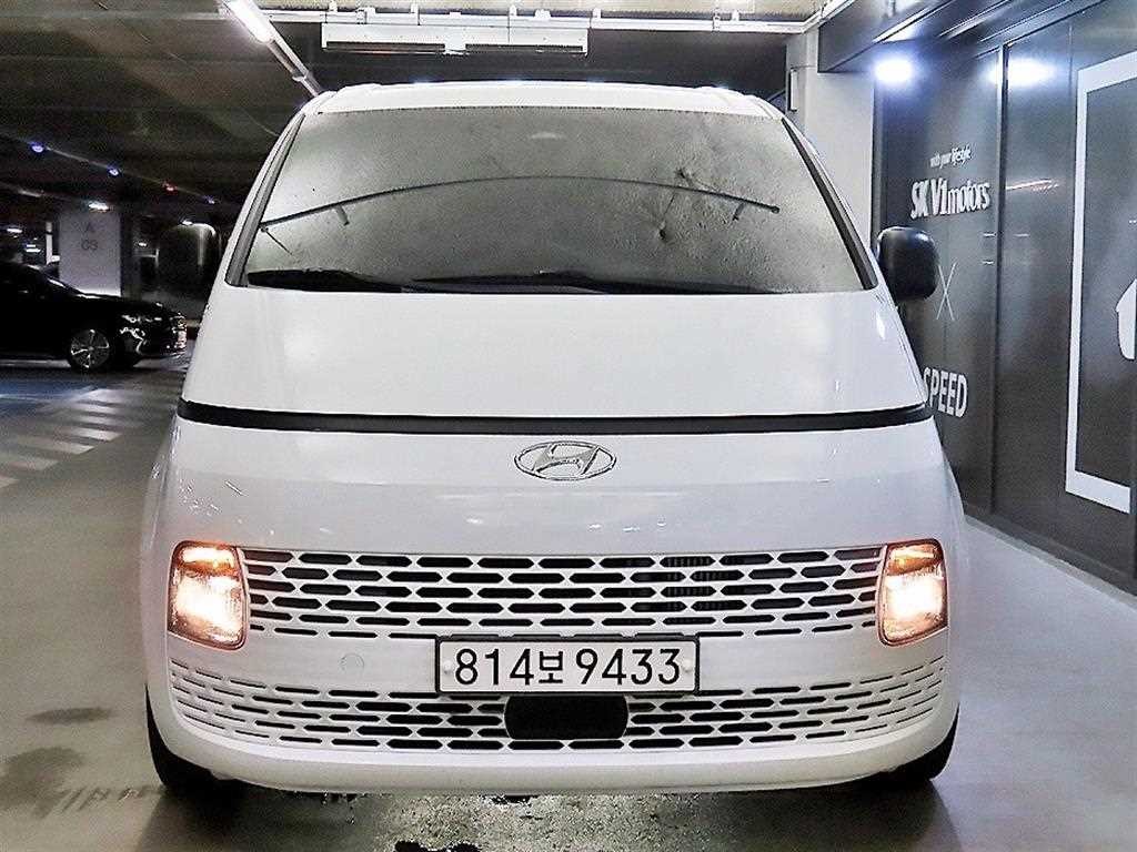 현대 스타리아 2WD 디젤 카고 스마트 5인승 이미지 2