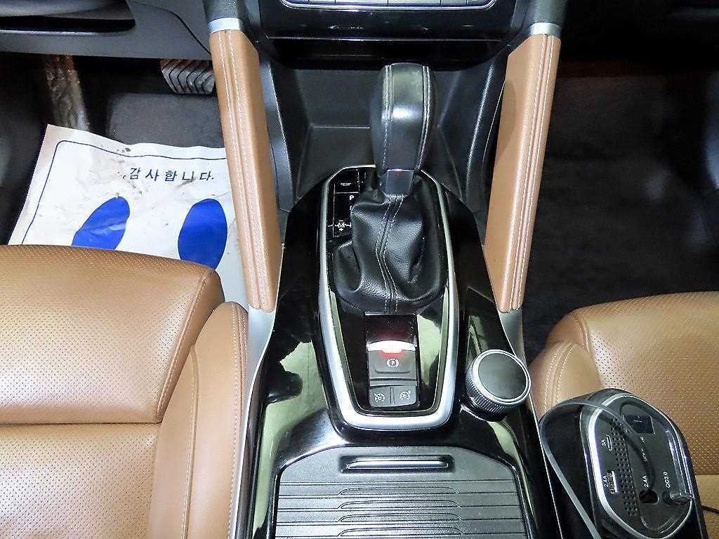 르노코리아(삼성) QM6 더뉴QM6 2.0 LPe RE 시그니처 2WD 이미지 12