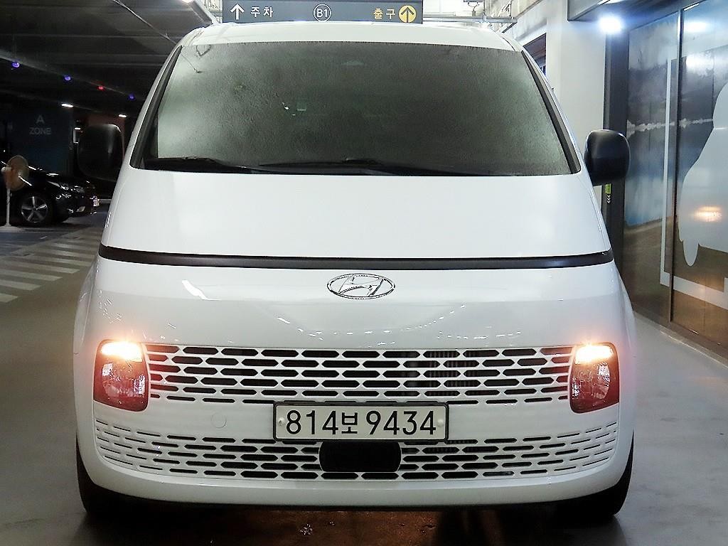 현대 스타리아 2WD 디젤 카고 스마트 5인승 이미지 2