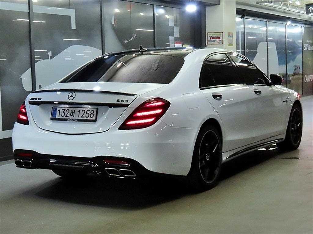 벤츠 S 클래스 S클래스-W222 S 63 AMG 4MATIC 이미지 4