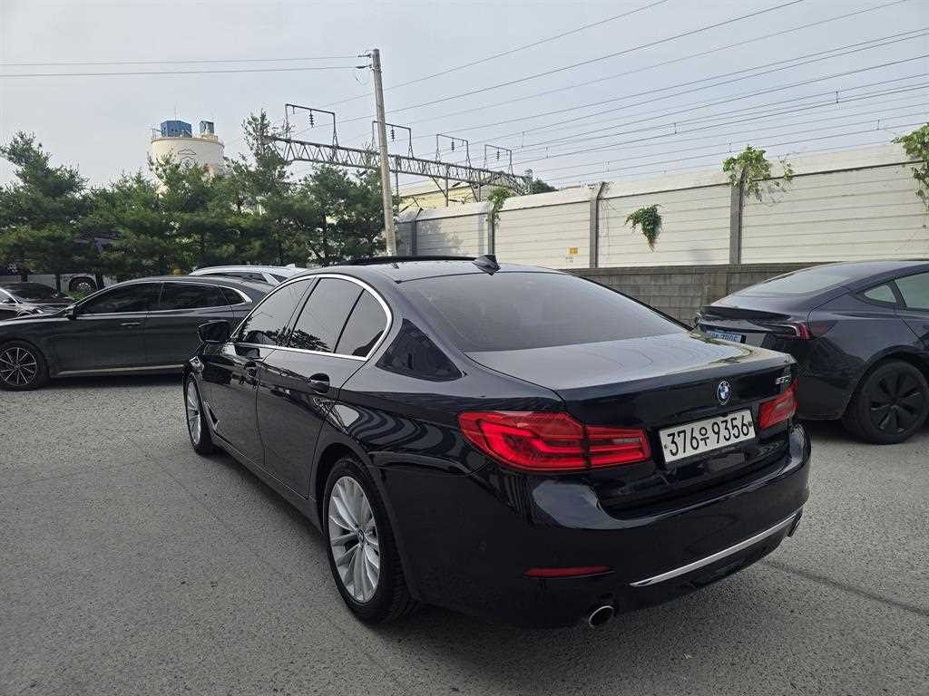 BMW 5시리즈 5시리즈 (G30) 530i 럭셔리 플러스 이미지 4