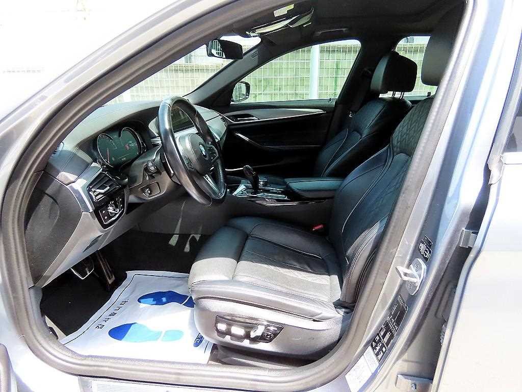 BMW 5시리즈 5시리즈 (G30) 530i xDrive M 스포츠 플러스 이미지 5