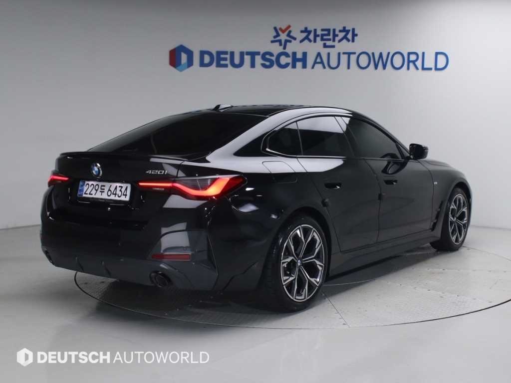 BMW 4시리즈 4시리즈 (G22) 420i 그란쿠페M 스포츠 퍼포먼스팩 이미지 2