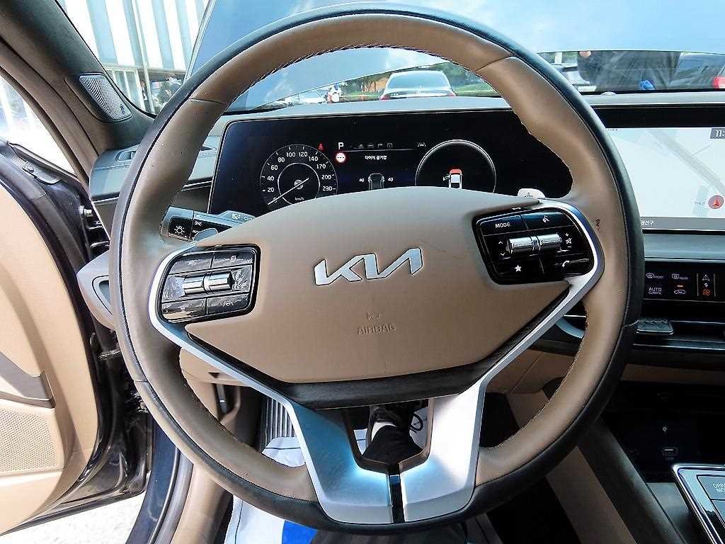 기아 K8 2.5 2WD 시그니처 이미지 8