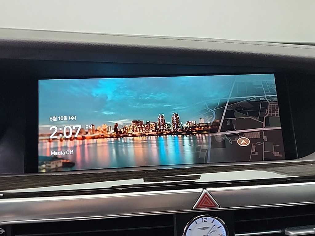 제네시스 G90 3.8 GDI 럭셔리 이미지 15