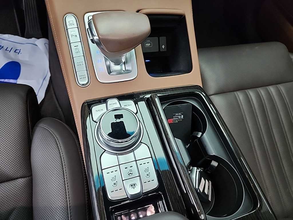 제네시스 G90 3.8 GDI 럭셔리 이미지 8