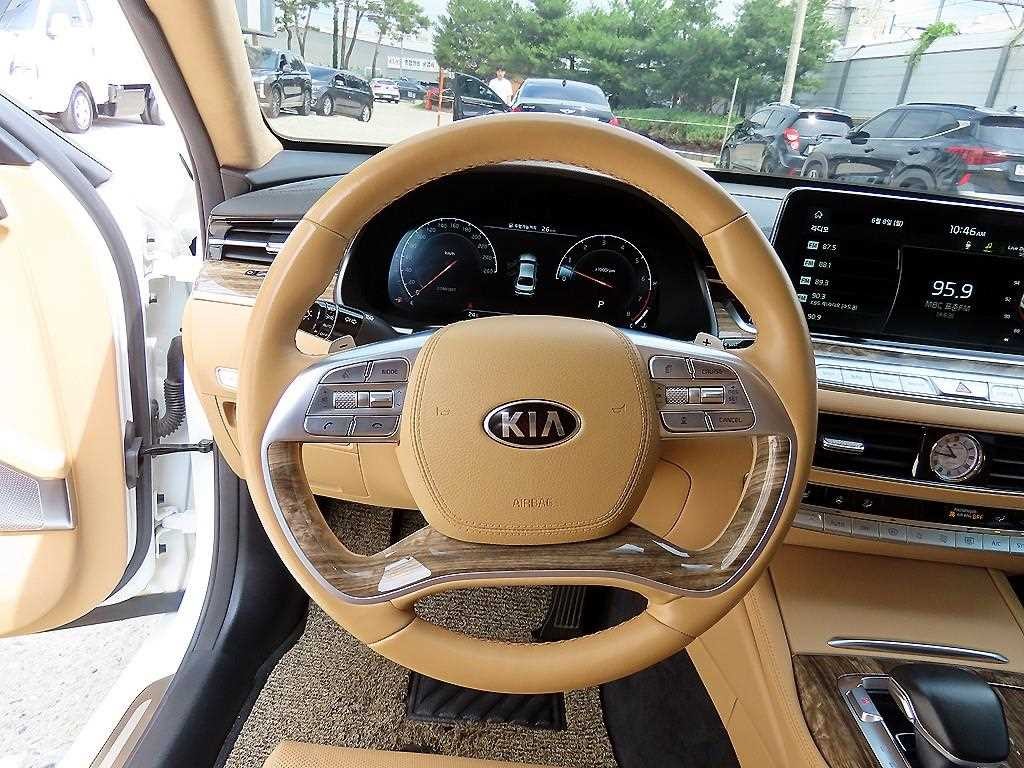 기아 K9 더 K9 3.8 GDI AWD 그랜드 플래티넘 이미지 8