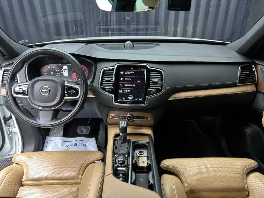 볼보 XC90 XC90 2세대 2.0 D5 AWD 인스크립션 이미지 10