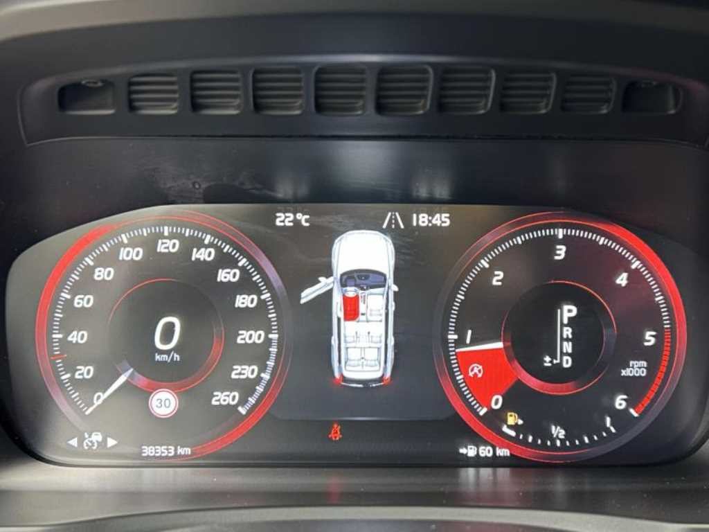 볼보 XC90 XC90 2세대 2.0 D5 AWD 인스크립션 이미지 18