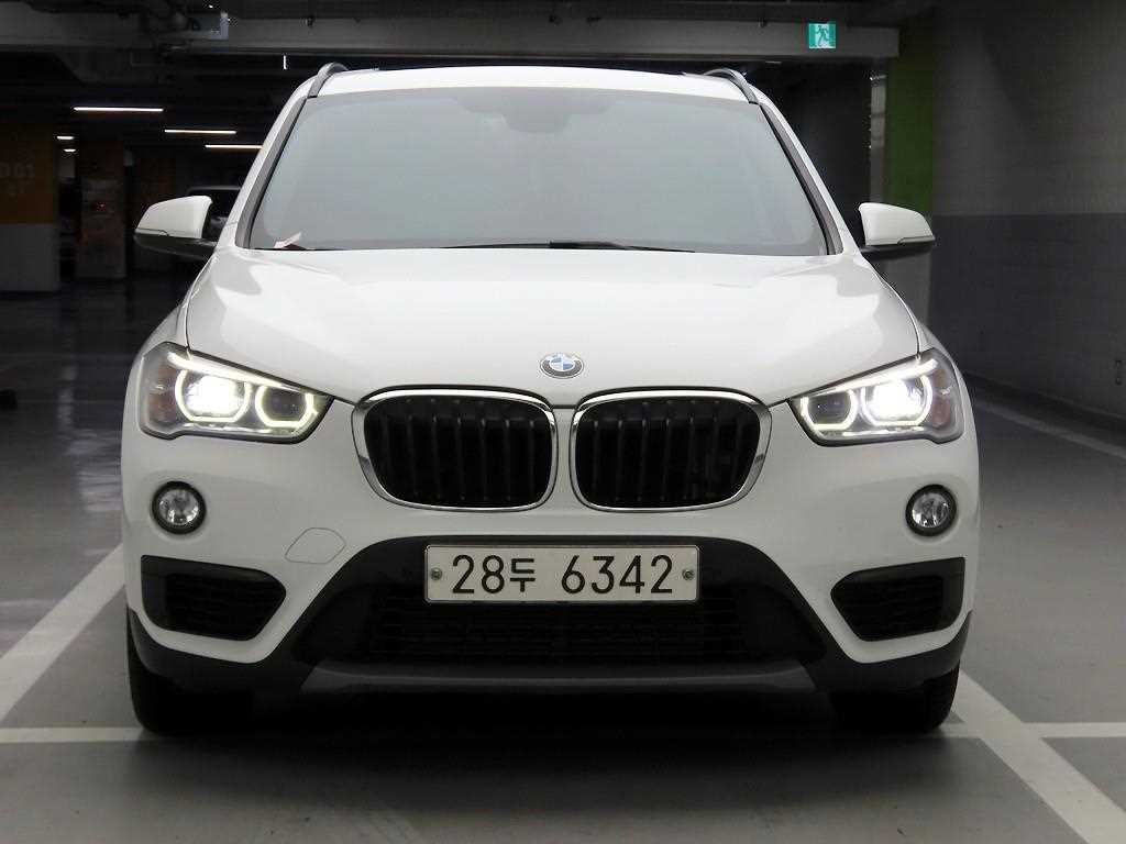 BMW X1 X1 (F48) xDrive 18d 이미지 1