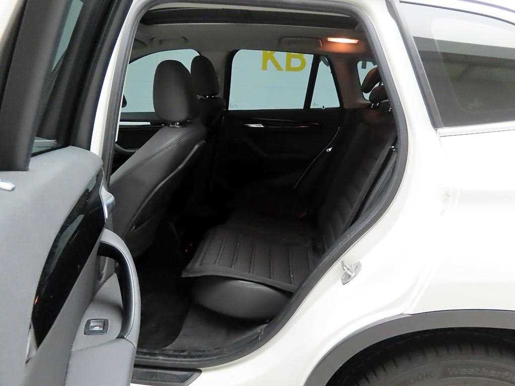 BMW X1 X1 (F48) xDrive 18d 이미지 12