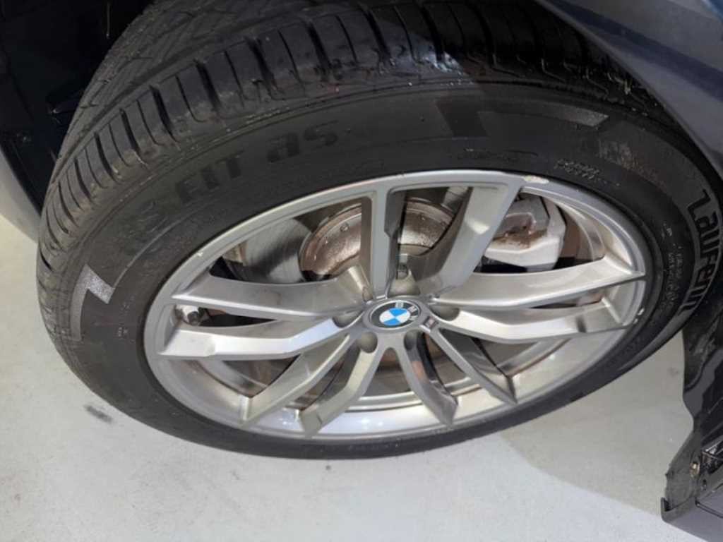 BMW 5시리즈 5시리즈 (G30) 520d M 스포츠 플러스 이미지 20