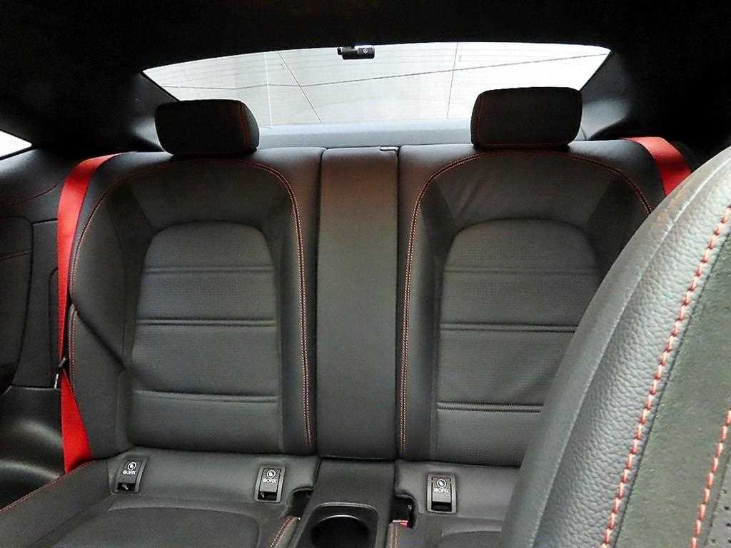 벤츠 C 클래스 C클래스 W205 C43 AMG 4MATIC 쿠페 이미지 6