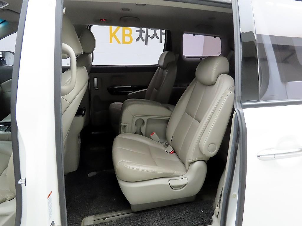 기아 카니발 올 뉴 카니발 디젤 11인승 노블레스 이미지 14