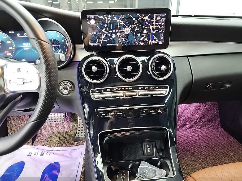 벤츠 C 클래스 C클래스 W205 C200 쿠페 이미지 10